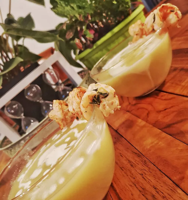 Un velouté de chouchou servi en verrine